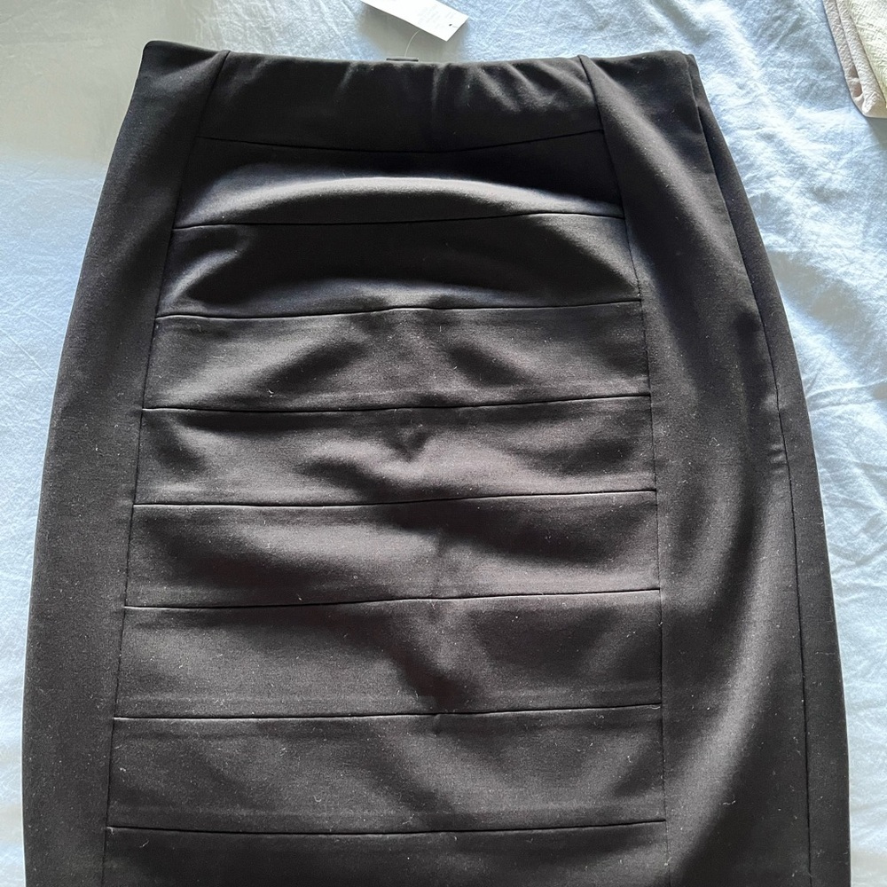 Elegant Black Pencil Skirt